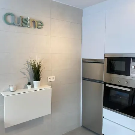 Lujo Plaza Pradollano Apartment *